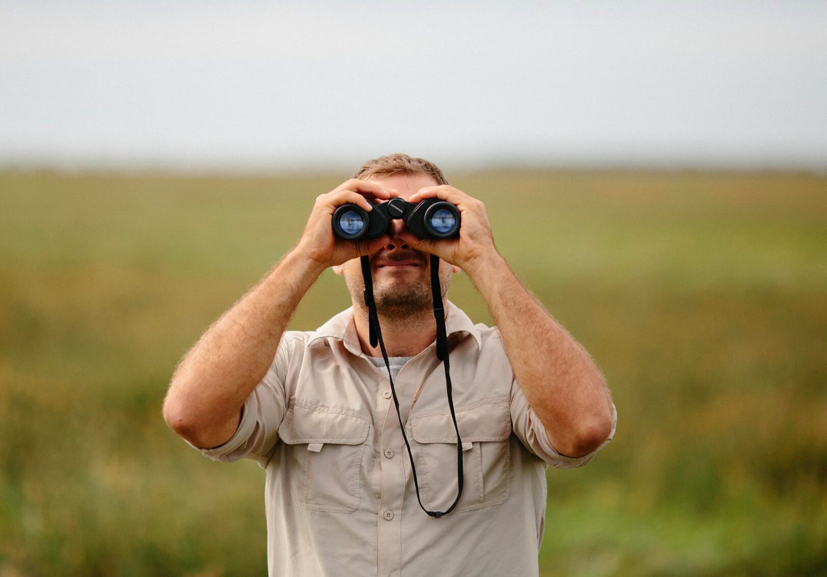 safari gear binoculars