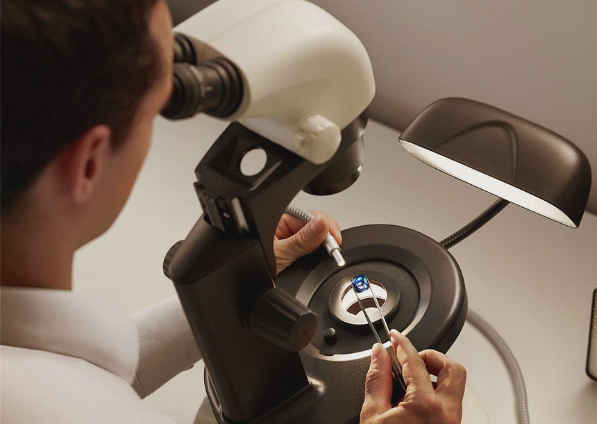 6 Best Gemological Microscopes for Jewelry Hobbyist and Researchers (Summer 2022)
