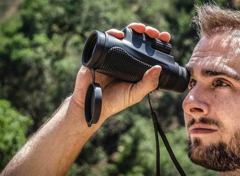 Binoculars vs. Monoculars InDetail Comparison