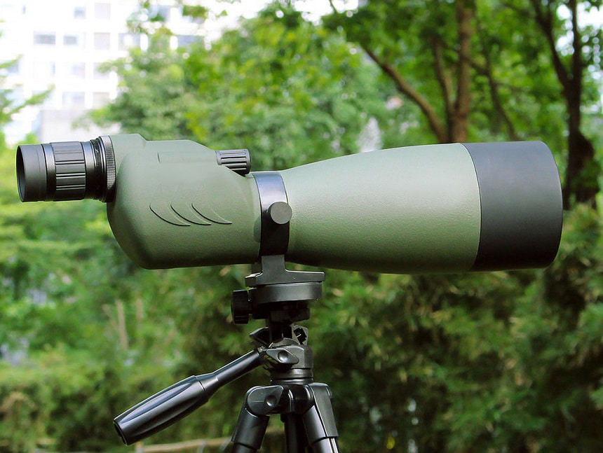 Angled vs Straight Spotting Scope: Which One to Choose?