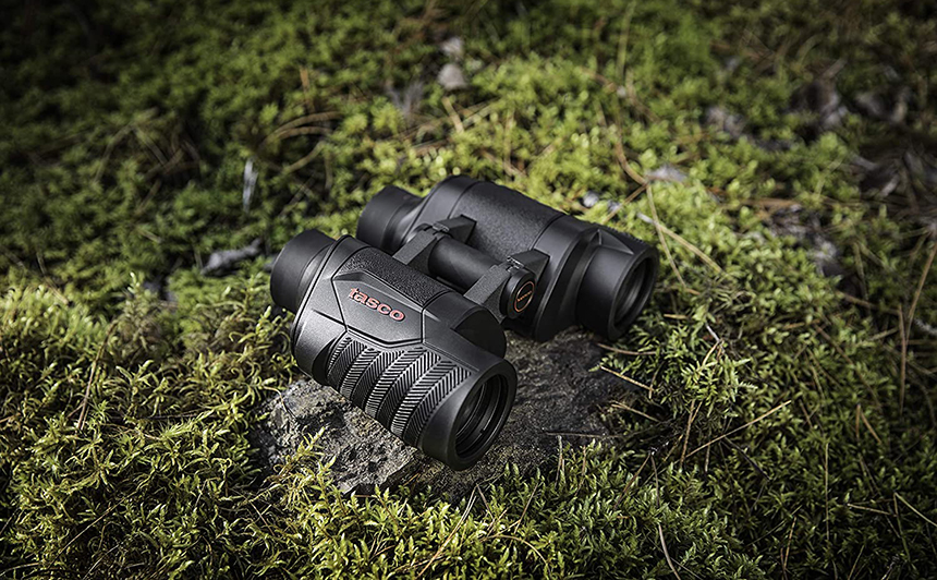 Best 7x35 Binoculars That Give the Crisp and Clear Image on Even the Cloudiest of Days (Fall 2022)